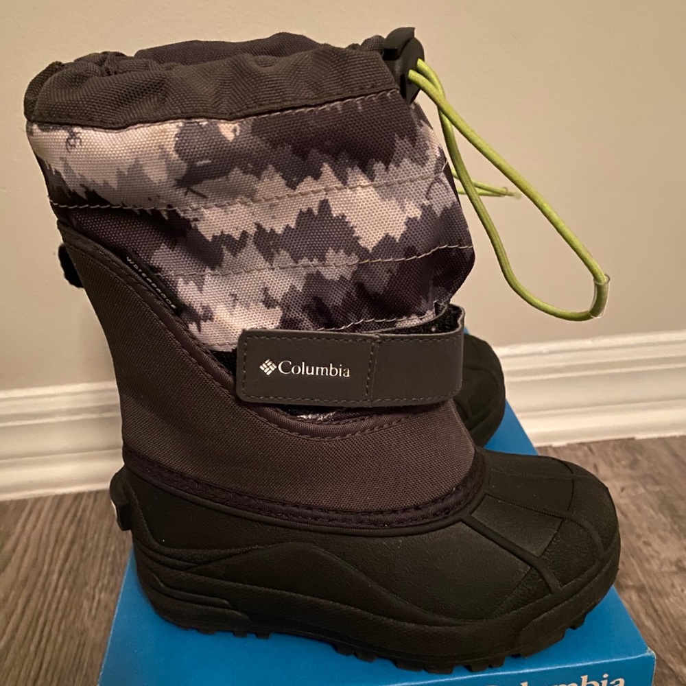 Columbia waterproof boots